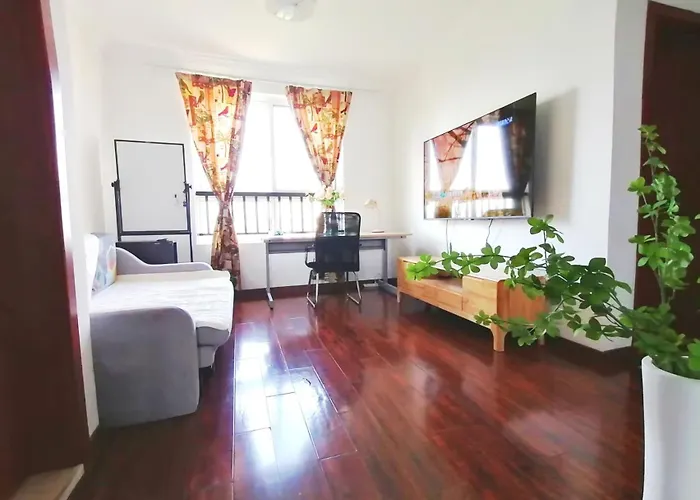 Mrs Li\'S Home