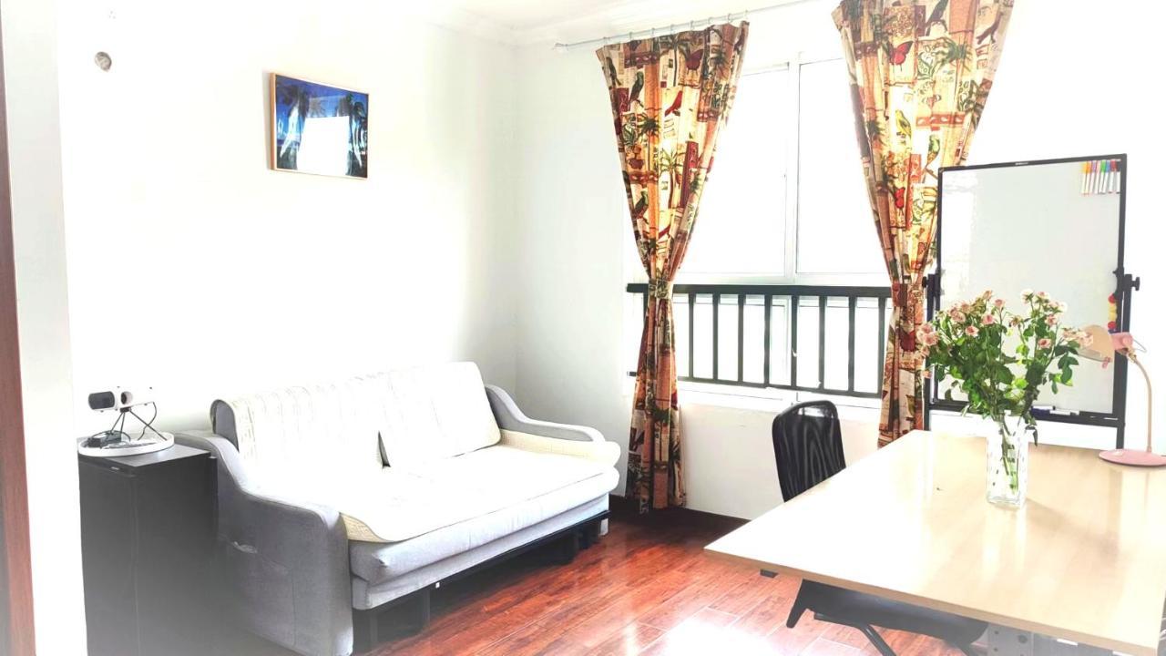 Apartemen Mrs Li's *